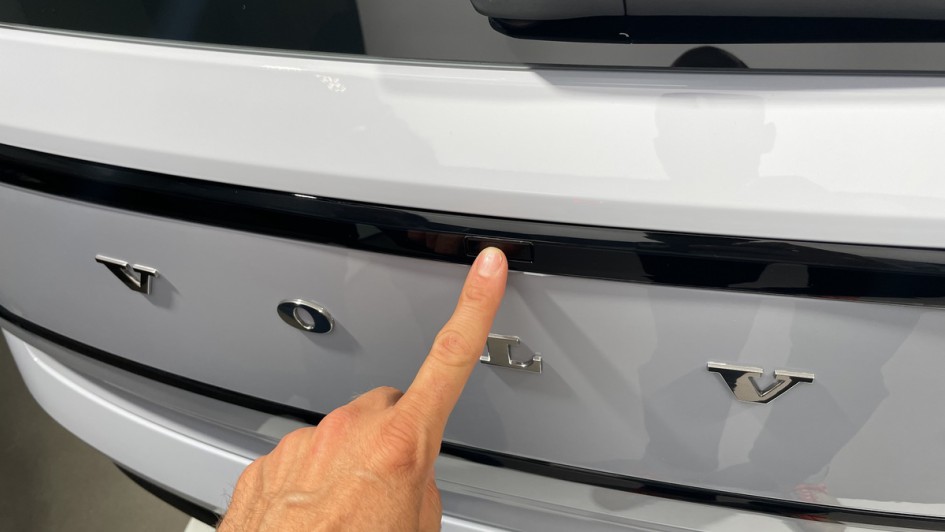 Volvo EX30 Bedienknopf fuer die elektrische Heckklappe