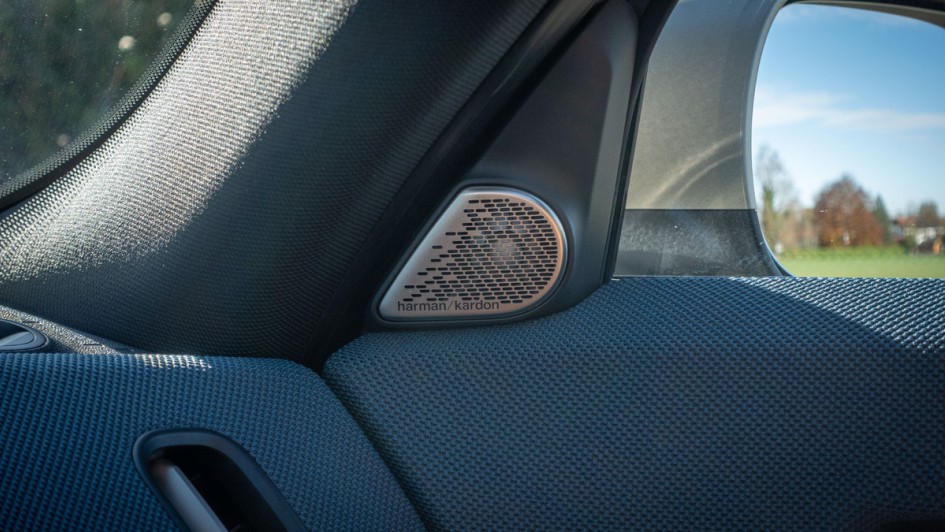 Harman/Kardon-Soundsystem in der A-Säule des Mini Countryman D (U25)