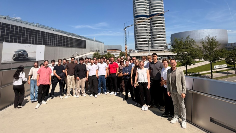 16_IfA_Ex_2026_BMW_HD