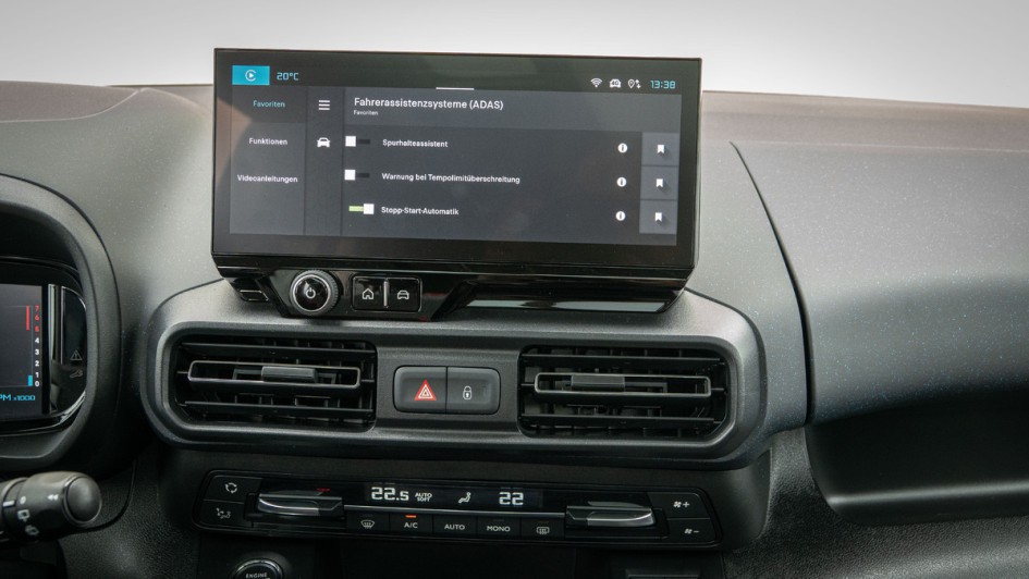 Infotainmentsystem im Citroen Berlingo 