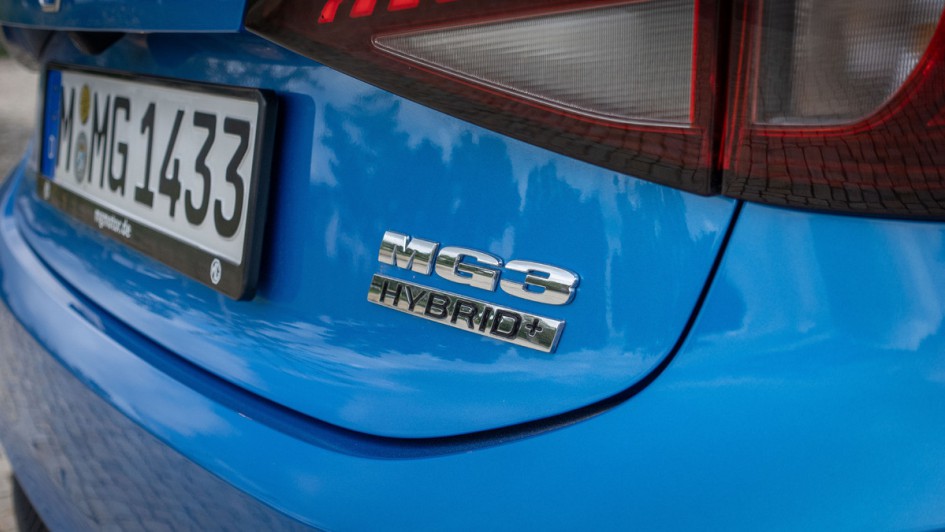 MG3 Hybrid-Schriftzug auf der Heckklappe