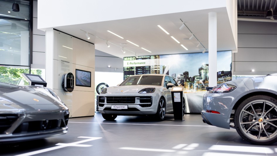 Wiedereröffnung Porsche Zentrum Bonn