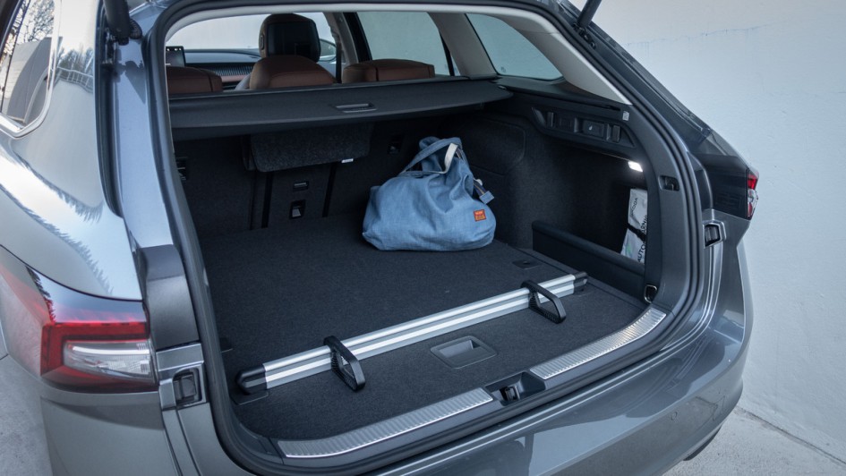 Skoda Superb Combi (2024) Kofferraum