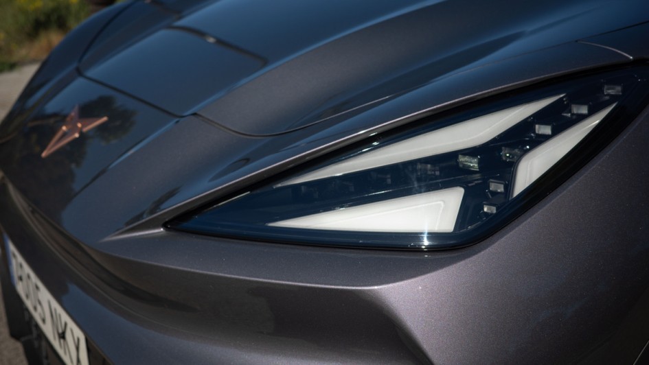 Matrixscheinwerfer am Cupra Raval im Detail