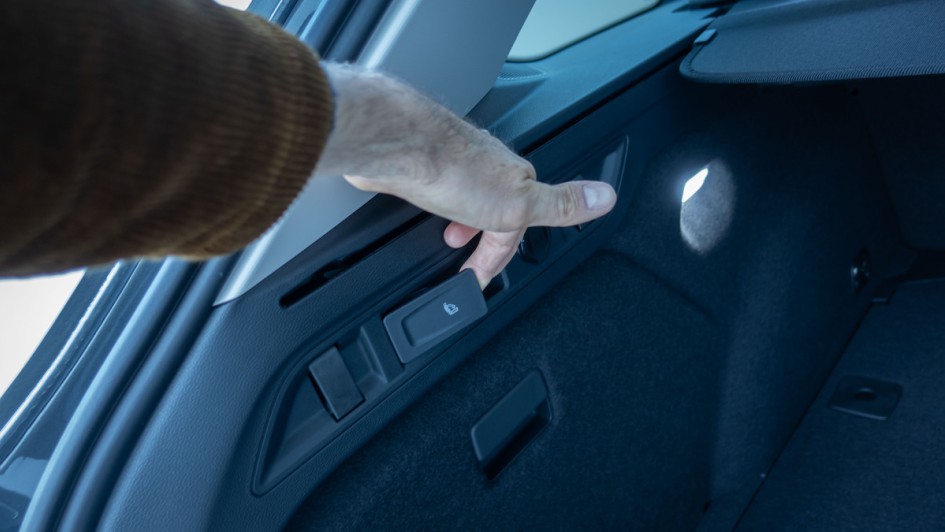 Skoda Superb Combi (2024) Umklappmechanismus