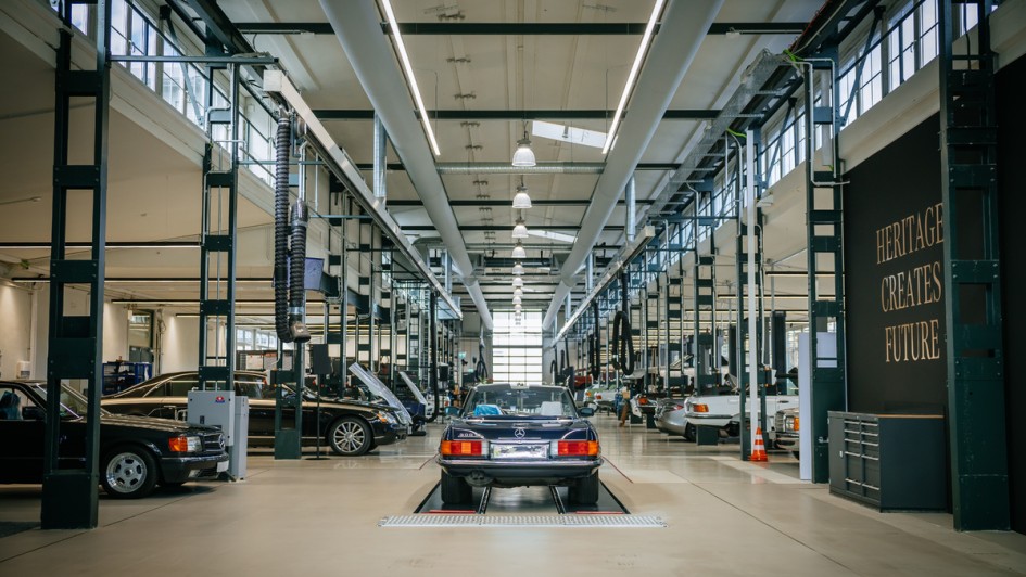 Mercedes Benz Heritage Classic Fellbach Werkstatt
