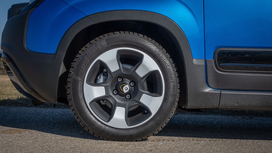 Radkappe vom Fiat Pandina, die nach Alufelge aussieht