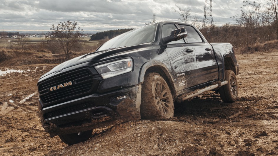 RAM Laramie 1500 Sport (2020)