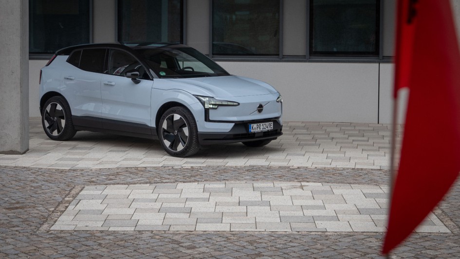 Volvo EX30 in der Frontansicht