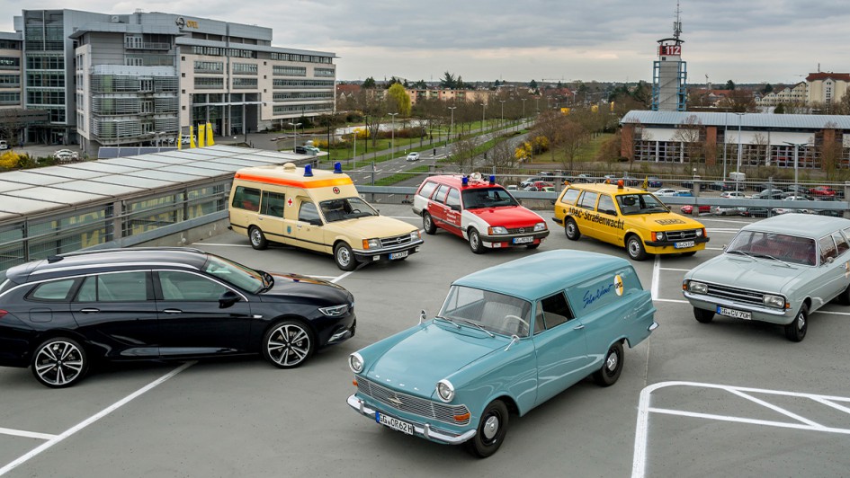 Opel Caravan und Sportstourer Treffen mit Insignia Sports Tourer, Commodore C, Rekord E2, Astra D, Rekord C und Rekord von 1962