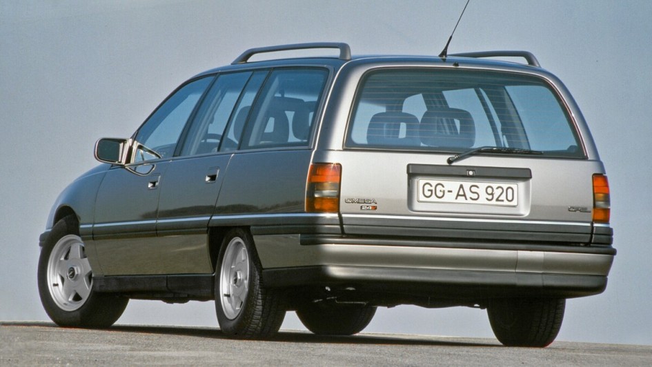 Deutschlands schnellster Sechszylinder-Laster – der Omega Caravan 3.0i 24V.
