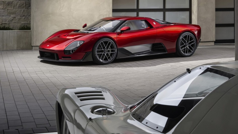 Vorbild für den 6GT ist ein von Bruce McLaren 1969 entworfener Sportwagen mit Straßenzulassung