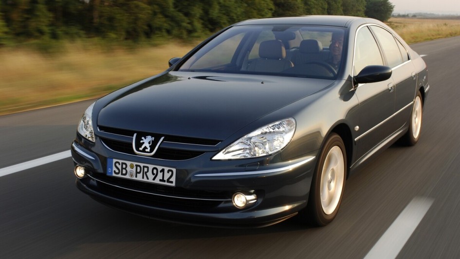 Ohne Rußwolken ins neue Millennium – Der Peugeot 607 debütierte 1999 mit serienmäßigem Rußpartikelfilter.