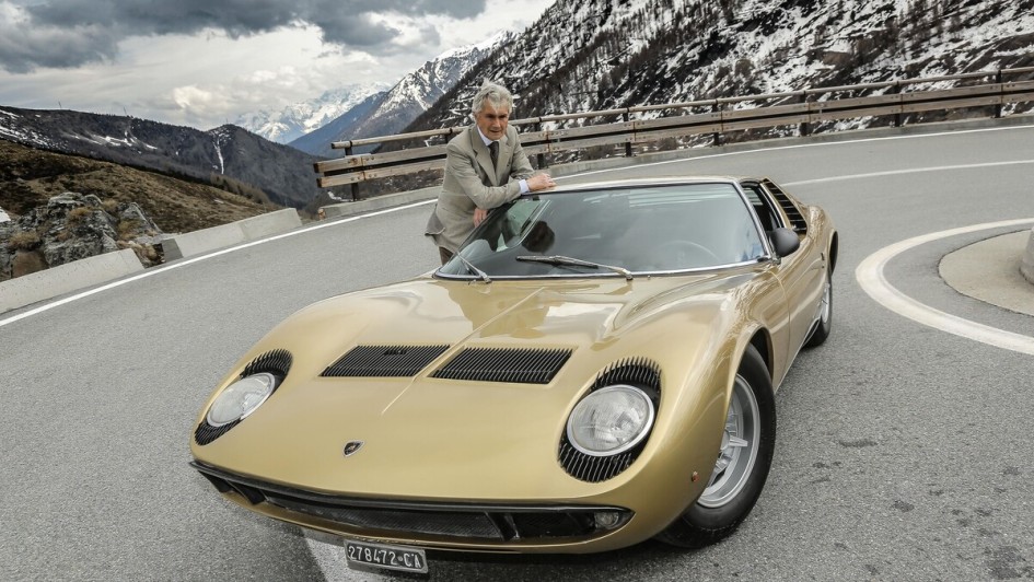 Der Meister und sein erstes Supercar – Marcello Gandini entwarf den Lamborghini Miura bei Bertone in provozierenden Formen, die Ferrari alt aussehen ließen