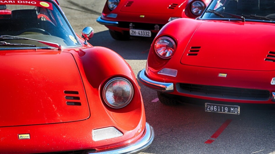 Erster Mittelmotor aus Maranello – Die Modelle Dino 206 GT (1967) bzw. Dino 246 GT (1969) mit schnellem Sechszylinder trugen dennoch kein Ferrari-Signet