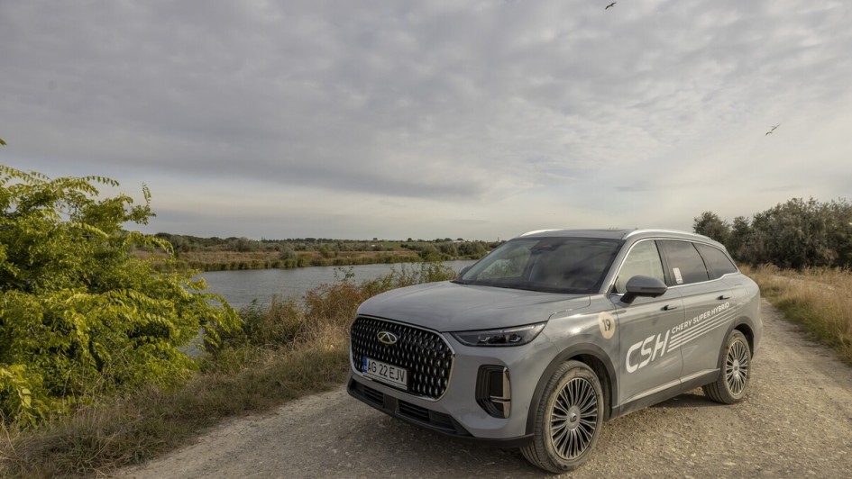 Der 4,81 Meter lange Siebensitzer tritt gegen Modelle wie Peugeot 5008, Mazda CX-60, Kia Sorento oder Hyundai Santa Fe an