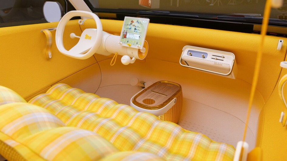 Acht-Zoll-Touchscreen, herausnehmbares Radiosystem, Aufbewahrungskorb: Die Bedienung gestaltet sich übersichtlich