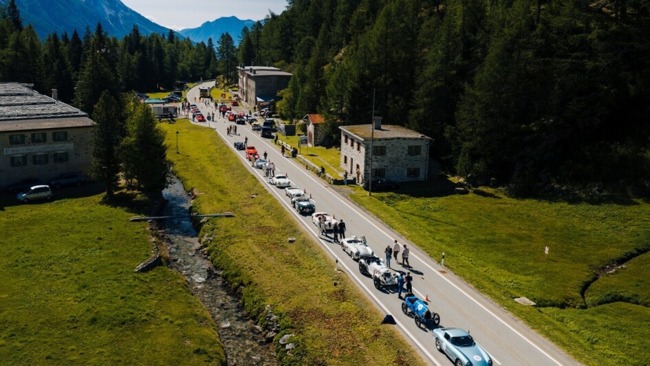Startaufstellung am tiefer liegenden Weiler La Rösa