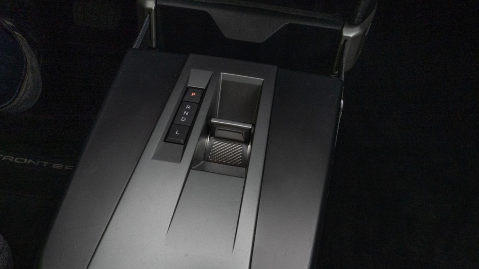 Automatikbedienung im Opel Frontera