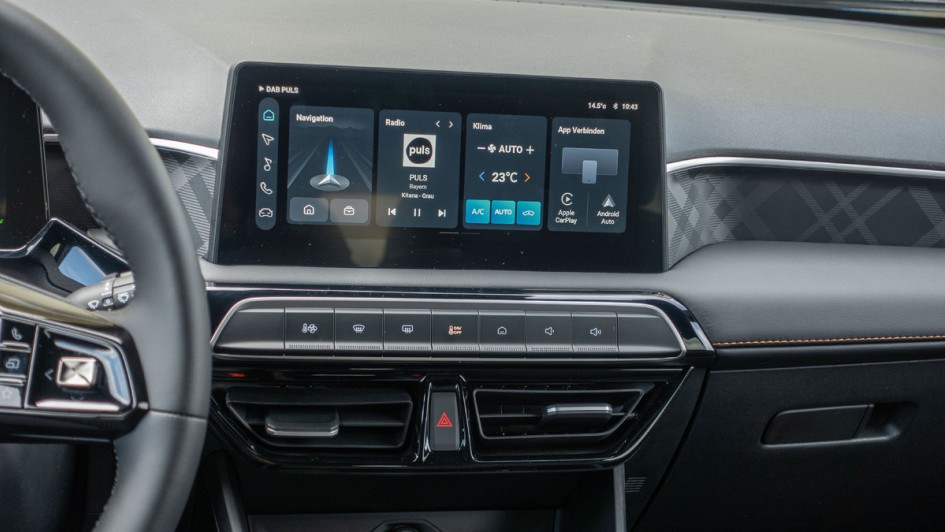 MG3 Hybrid Infotainmentsystem im Detail fotografiert