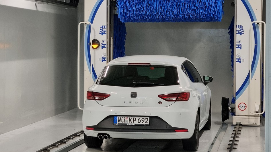 Neueröffnung Skoda Autohaus_waschstraße_waschanlage