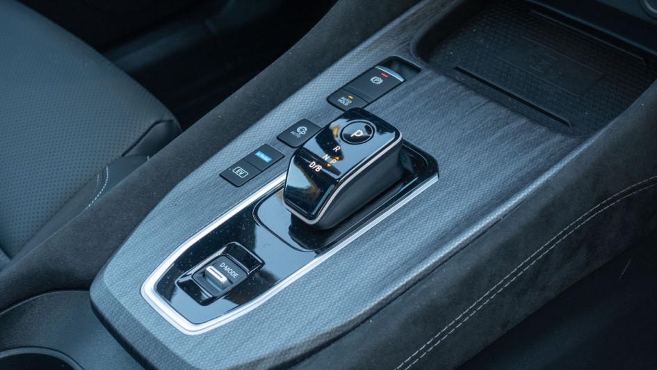 Foto der Mittelkonsole im Nissan Qashqai e-Power