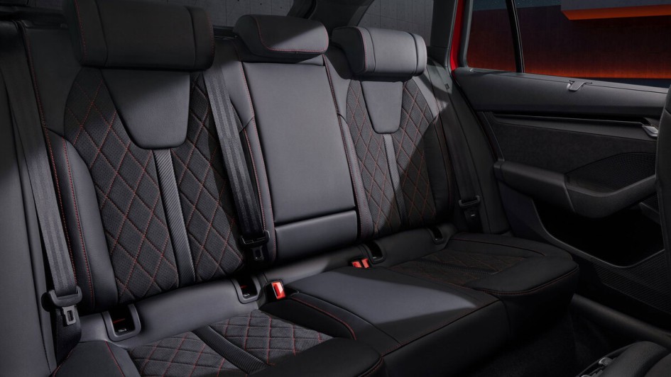 Skoda Octavia Combi RS (2025)