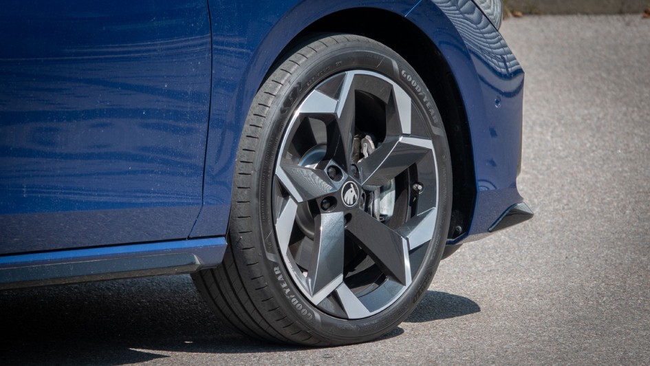 19-Zoll-Alufelge des Super Combi Sportline