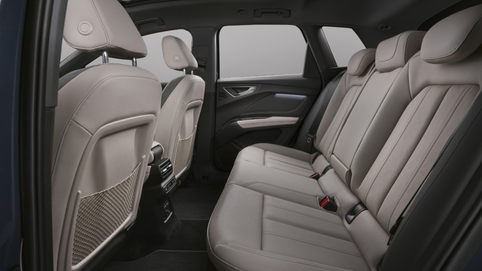 Audi Q4 e-tron SUV BEV