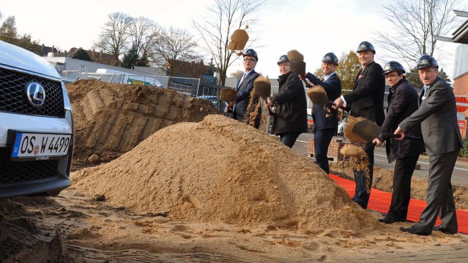 Autoweller baut Lexus-Forum in Osnabrück