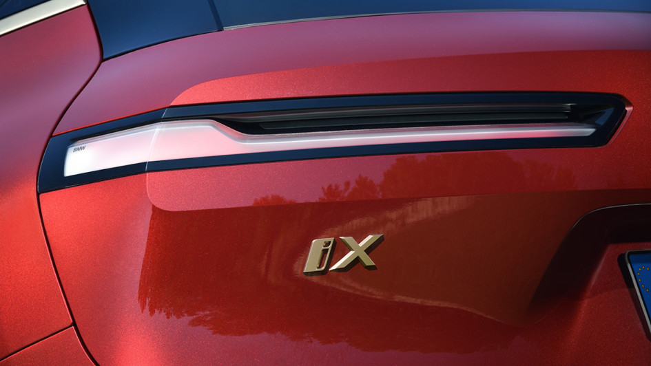 BMW iX (2021)