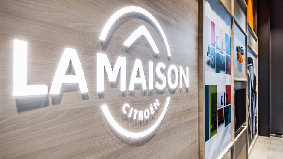 Klaus+Co Gruppe Standort Lübeck; Citroen; La Maison Citroen; Showroomkonzept
