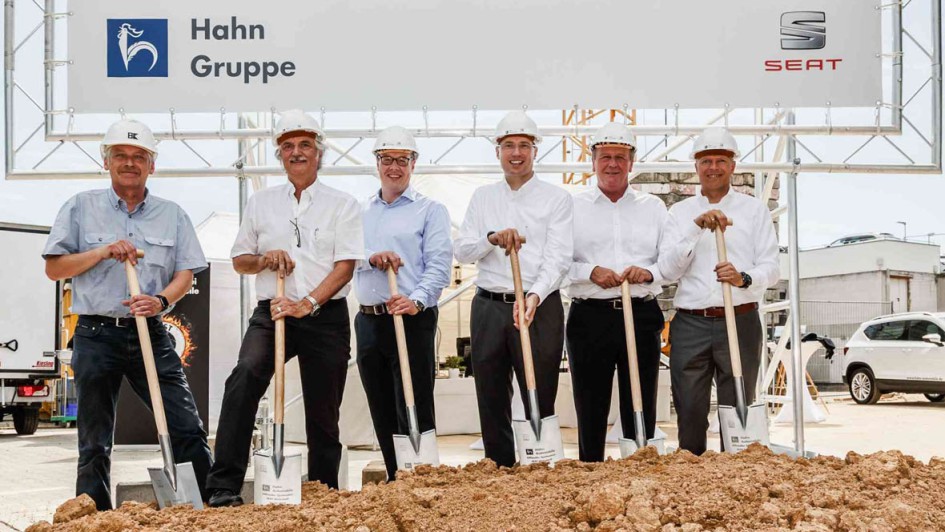 Hahn Gruppe Spatenstich Seat Weinstadt