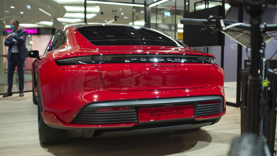 Porsche-Now-Sindelfingen-4