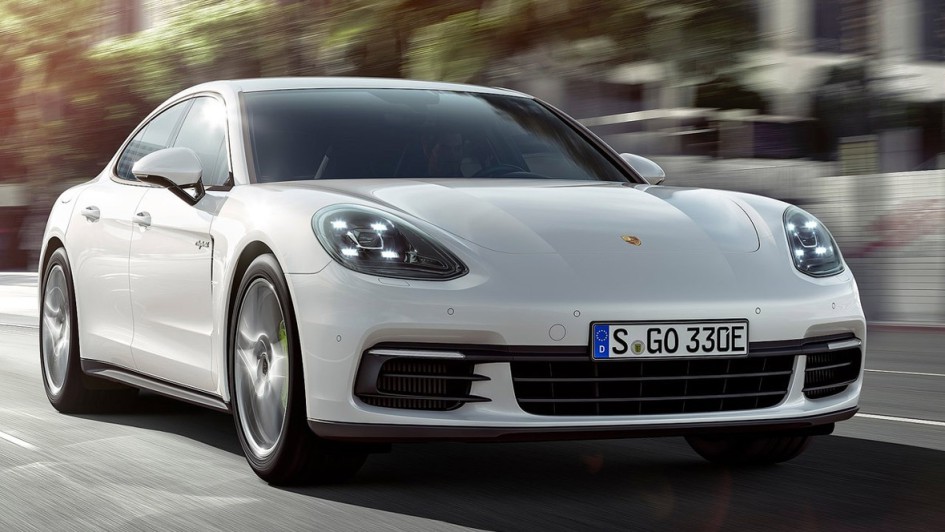 Porsche Panamera 4 E-Hybrid