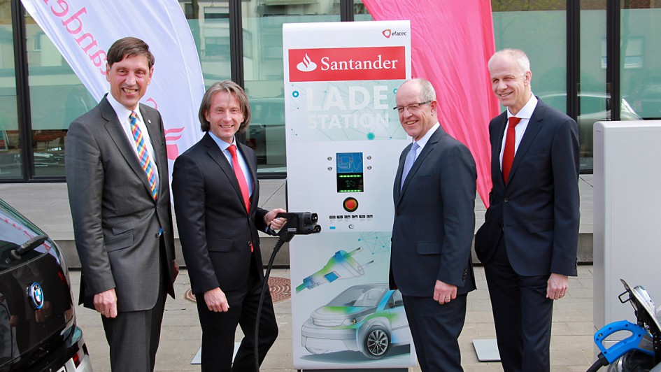 4. Santander Atrium Dialog