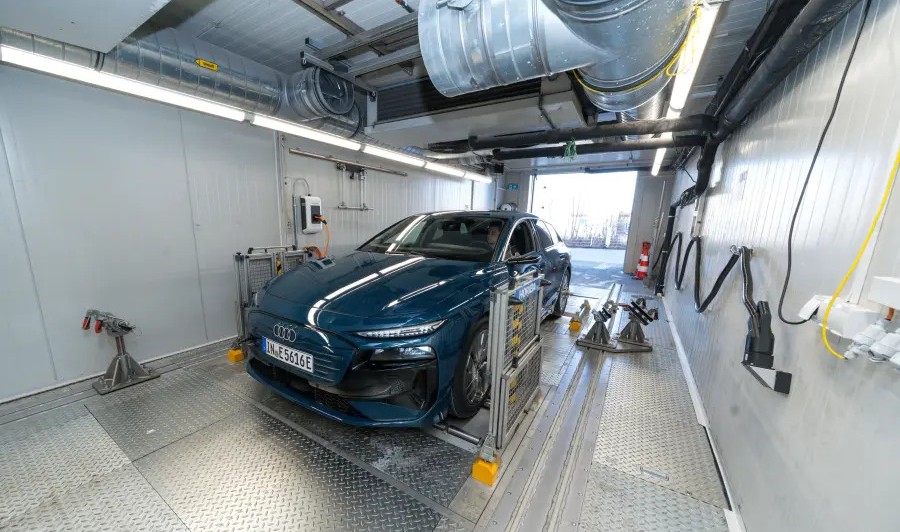 ADAC Wintertest Audi A6 e-tron