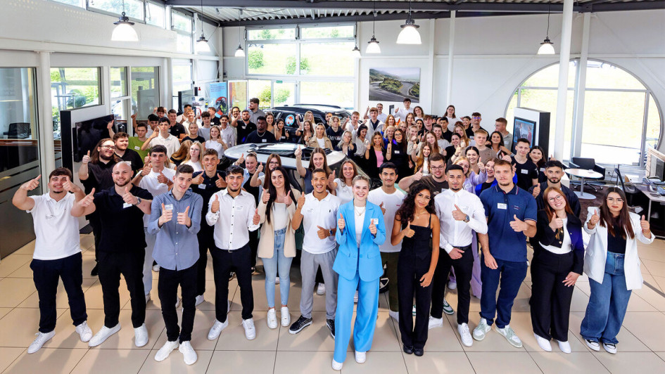 Alphartis_Kaufmännische-Azubis_August-2024_HD