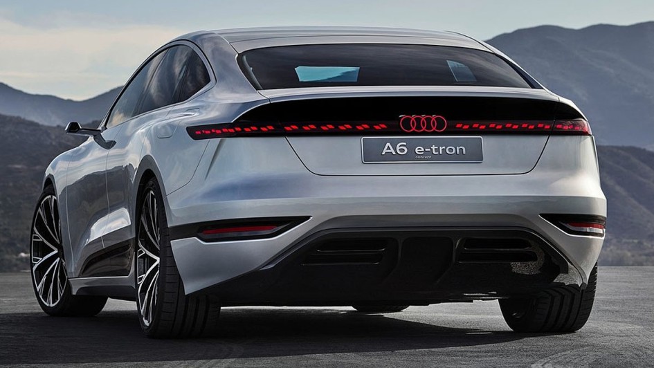 Audi A6 e-tron Concept (2021)