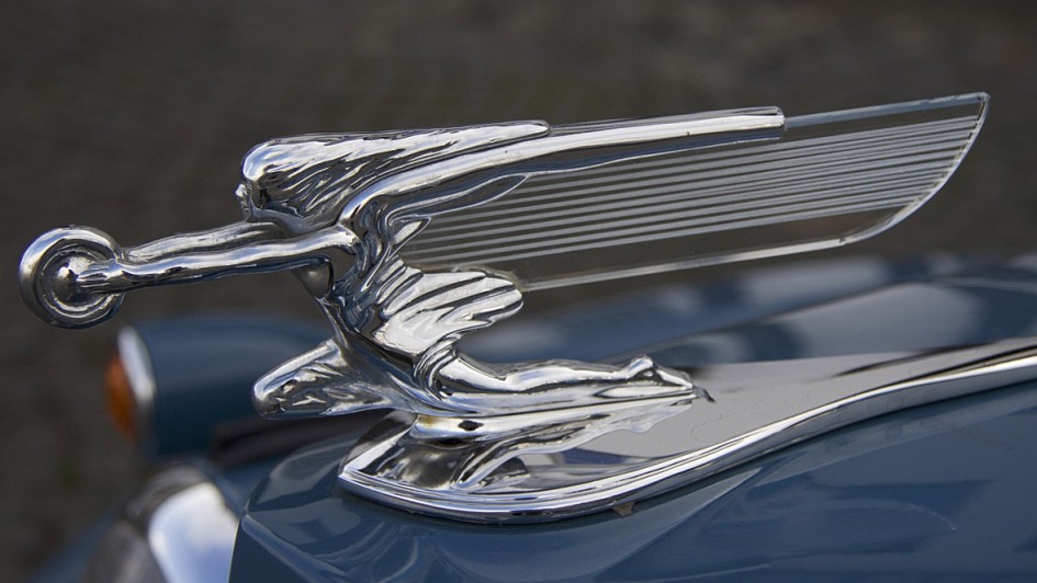 1939 Packard Super Eight