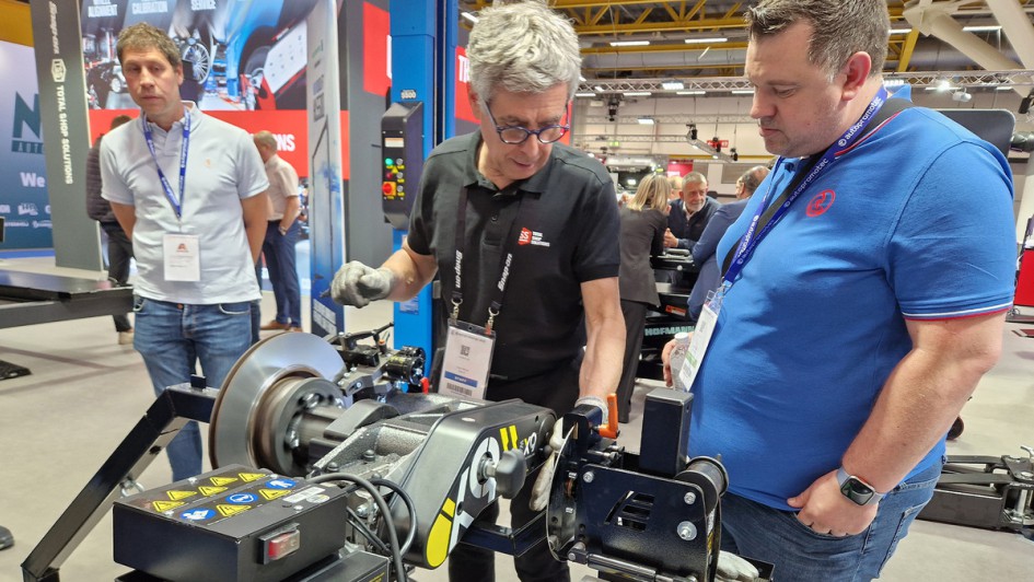 Autopromotec 2025 Eindr cke Von Der Kfz Messe In Bologna