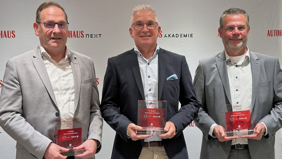 AUTOHAUS VersicherungsMonitor 2024