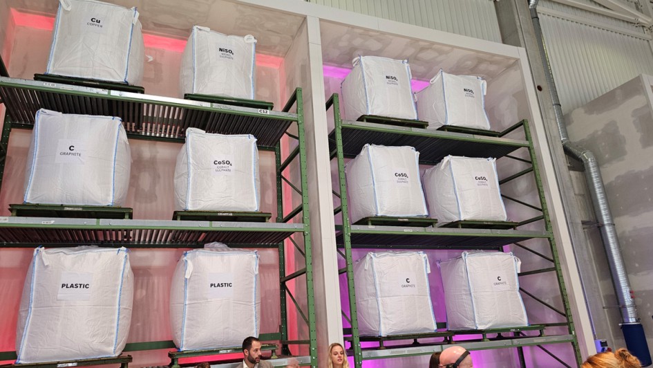 Mercedes-Batterie-Recyclingfabrik Kuppenheim