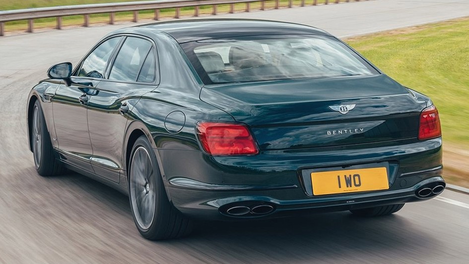Bentley Flying Spur Hybrid (2022)