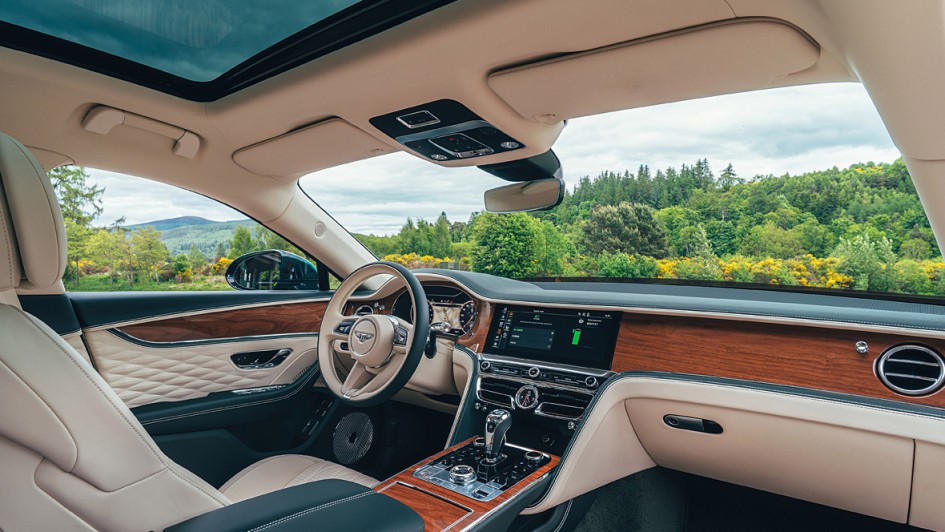 Bentley Flying Spur Hybrid (2022)