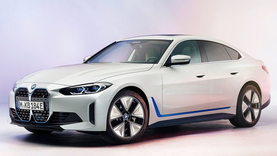 BMW i4 (2022)