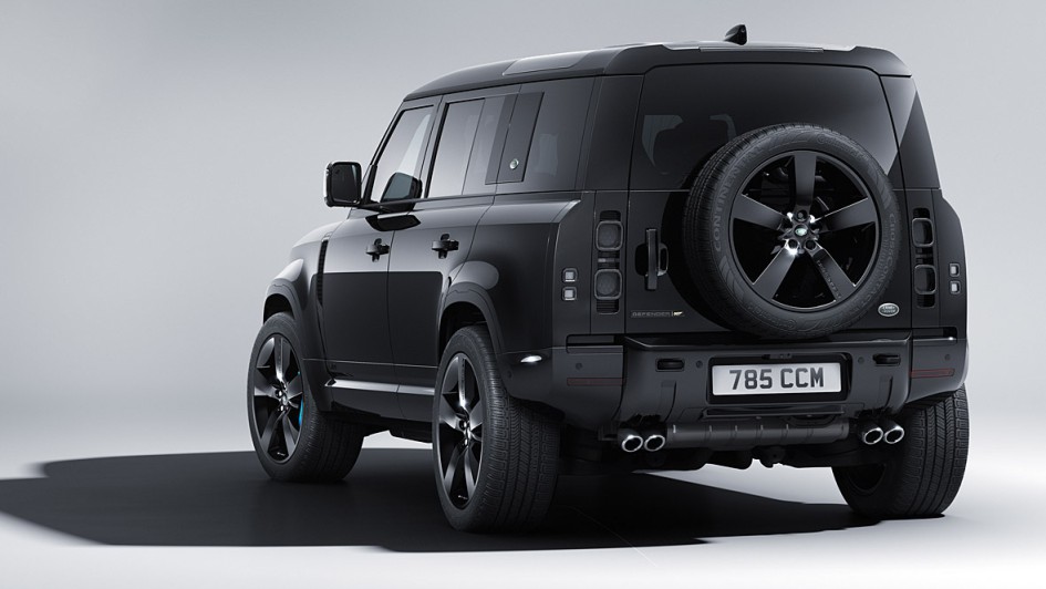 Land Rover Defender 007