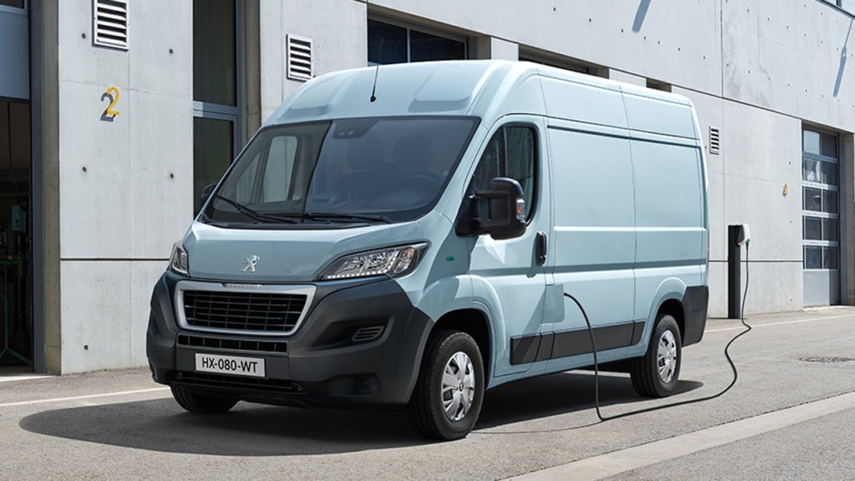 Peugeot E-Boxer (2021)