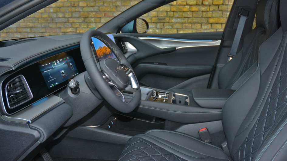 BYD Sealion 7, Innenraum, Lenkrad, Sitz