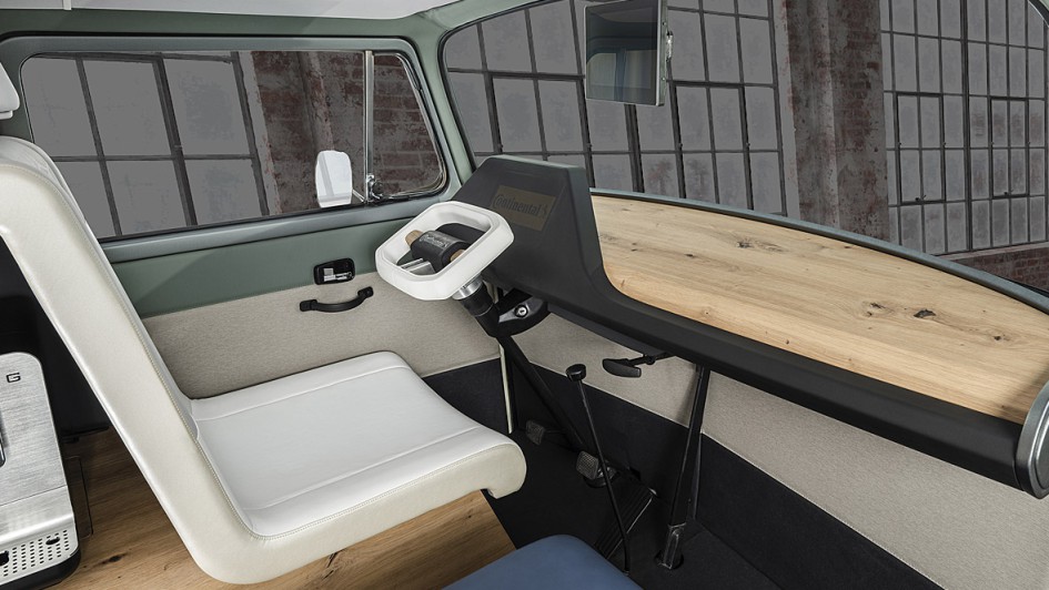 Continental weißes Lenkrad